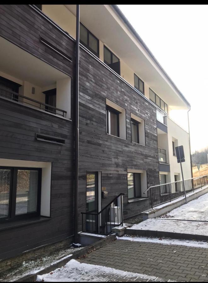 Utulny Apartman Triangel 50M Od Lyziarskeho Vleku Zahradky Donovaly Εξωτερικό φωτογραφία